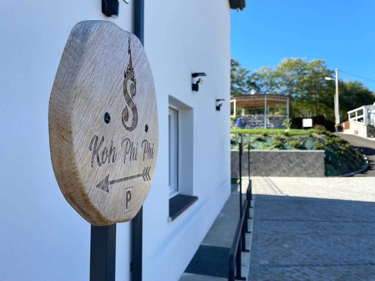 Siam Mahanakhon Appart & Spa Rieux-de-Pelleport Esterno foto